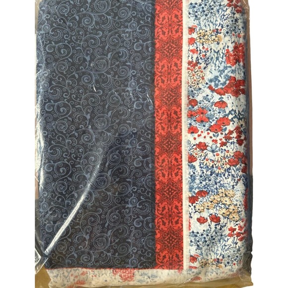 Tote Trio Sewing Kit By June Tailor Cross Body bag, Tablet Tote, Bottle Caddy 1L - Picture 3 of 3